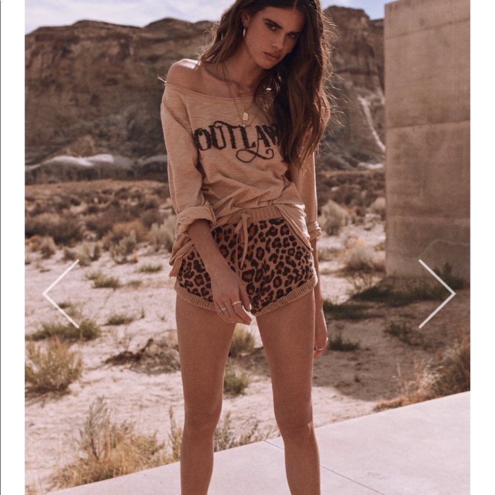 Spell and the Gypsy Leopard shorts size XL